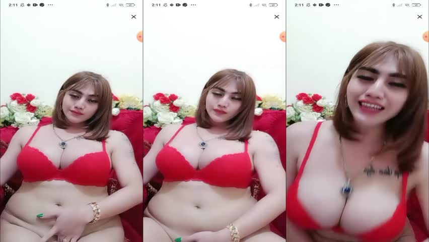 Nonton Bokep Indo Akhirnya Telanjang Dada Kakak Bra Merah Remas Nenen Susu